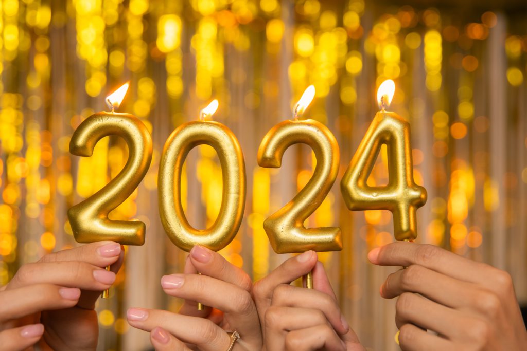 Golden candles of 2024 remind us to pray a prayer for the new year.